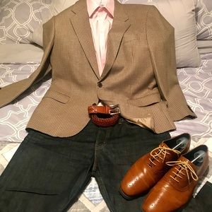 Dark Blue Levi’s 502 36 x 29 Jeans.